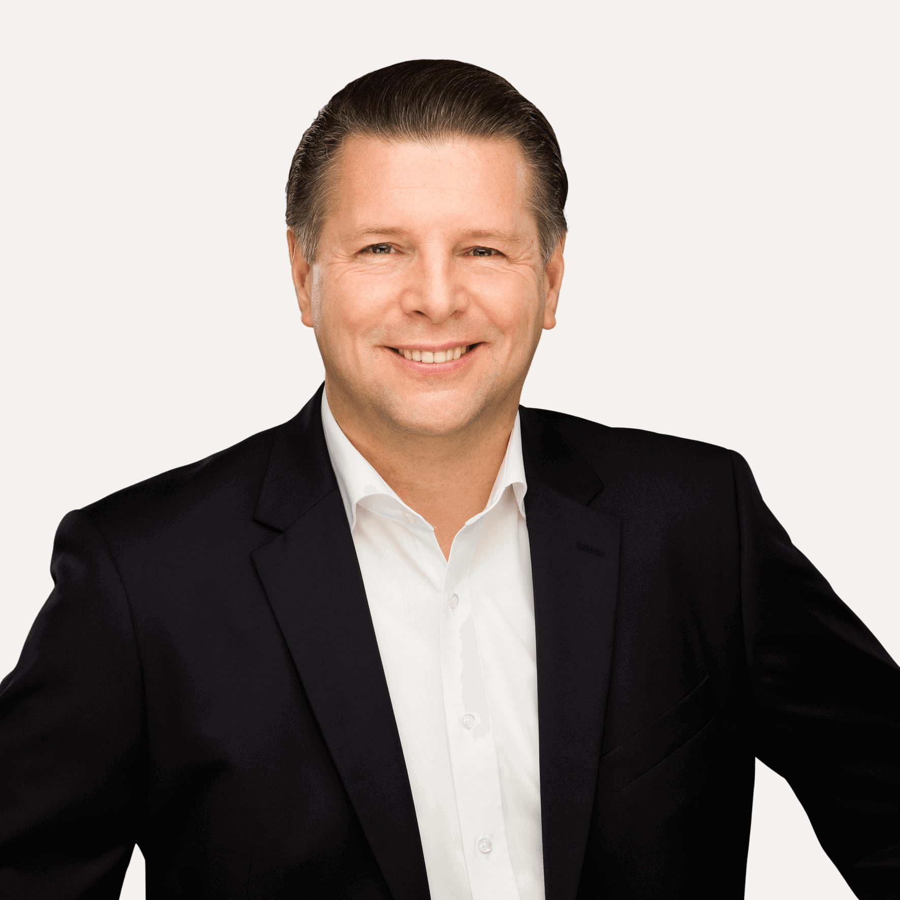 INTES Geschäftsführer Peter Englisch